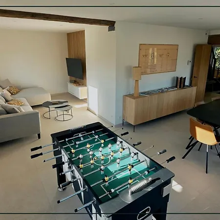 Le 10 - 6 Personnes Dans Le Condroz Gesves